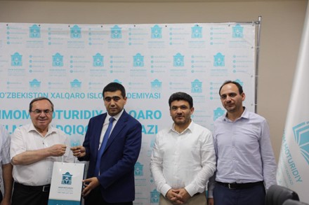 Fakülte Dekanımız Özbekistan'da!